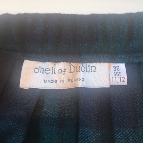 Beautiful plaid skirt. Made in Ireland 🇮🇪 - Picture 4 of 4